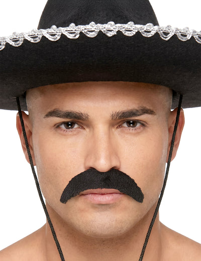 Bigote negro adulto mexicano