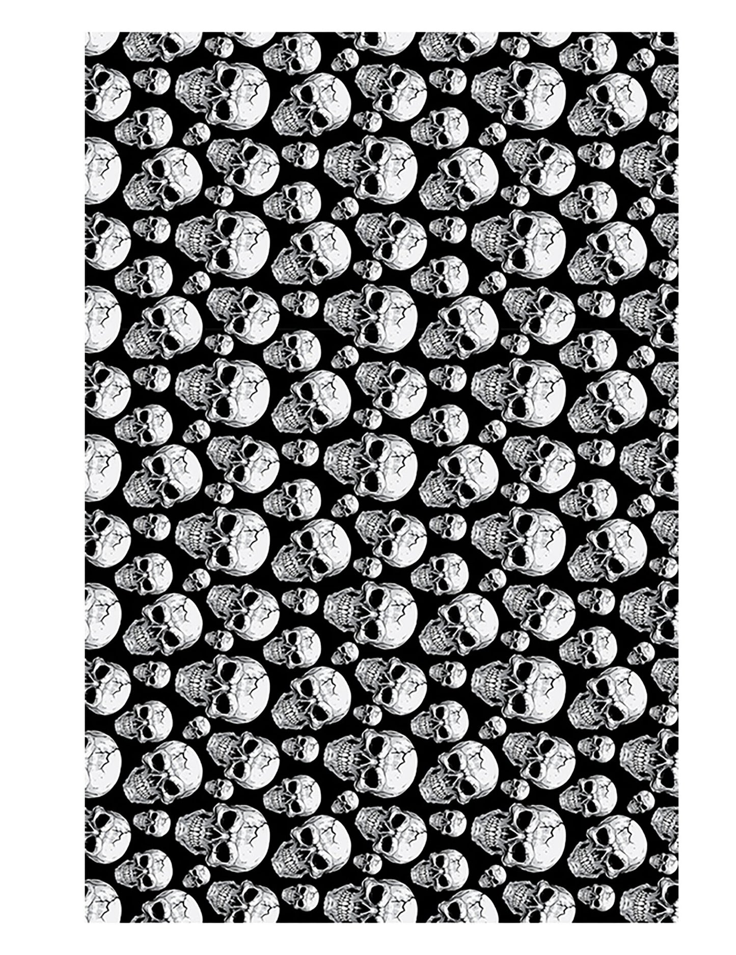 Nappe tête de mort noir et blanc avec motifs de crânes