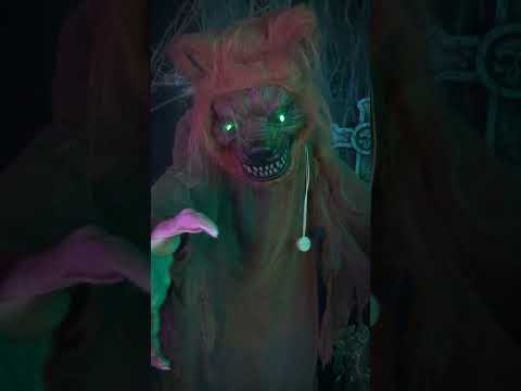 Décoration animée sonore et lumineuse Méchant loup 160 cm