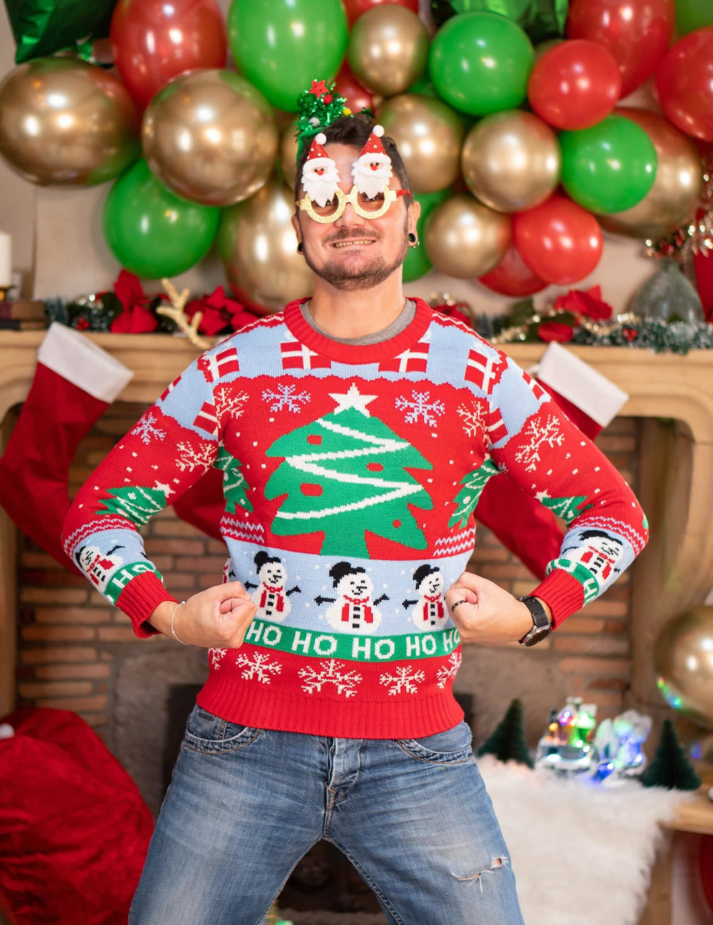 Situación del jersey de navidad con árboles de navidad