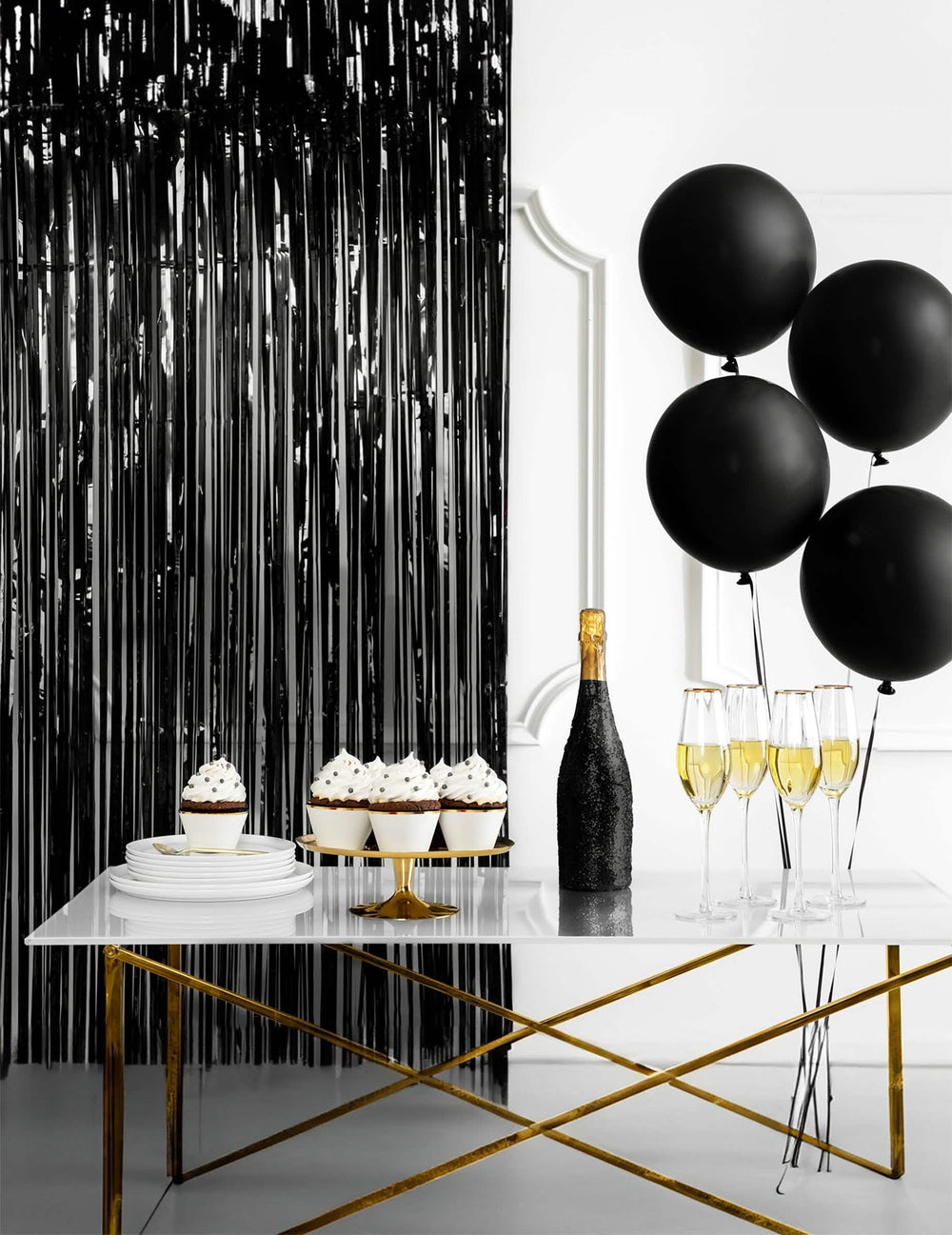 Mise en situation du rideau scintillant noir pour décoration de fête