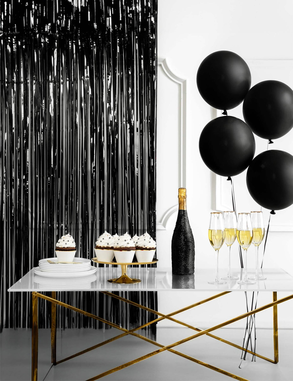 Mise en situation du rideau scintillant noir pour décoration de fête
