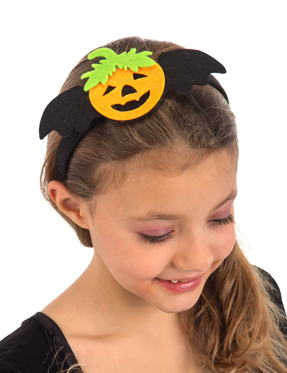 Serre-tête calabazas en fieltro para niño naranja y negro con alas de murciélago