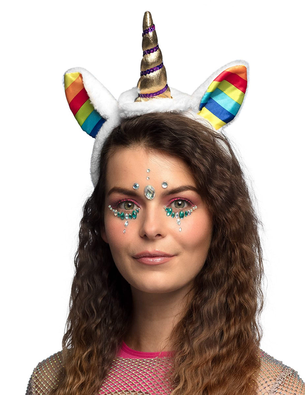 Vista frontal del unicornio con diadema puesta