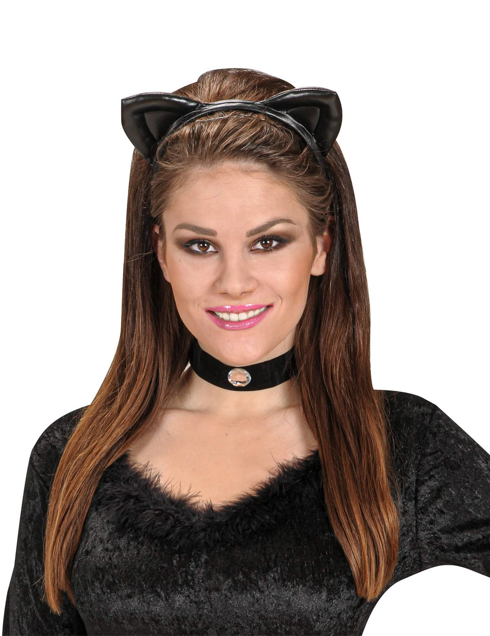 Vista frontal con la diadema de orejas de gato puesta