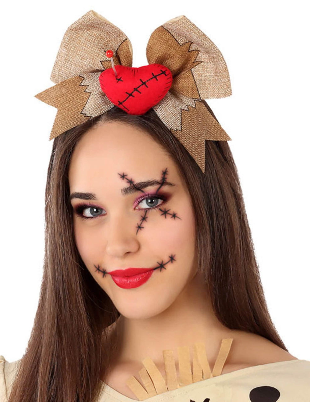 Serre-tête poupée vaudou pour adulte beige avec nœud en toile de jute et cœur rouge