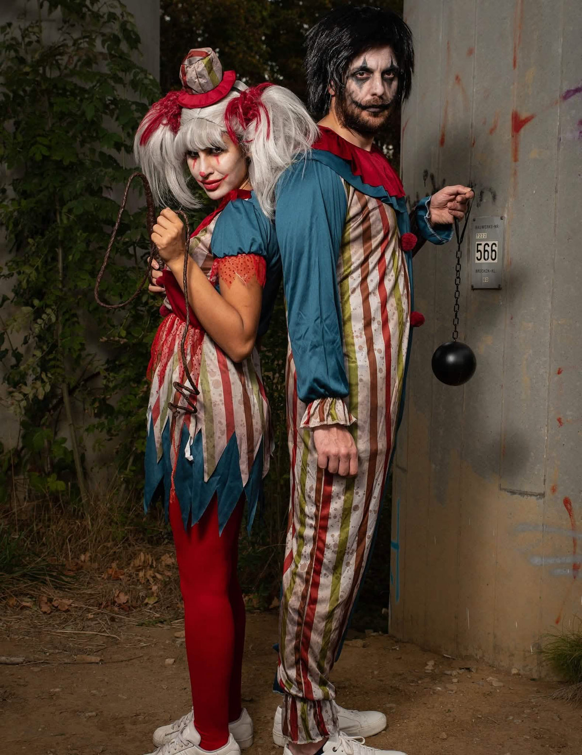 Disfraz de pareja de payasos coloridos de Halloween